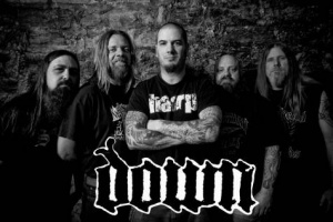 DOWN – „Witchtripper“