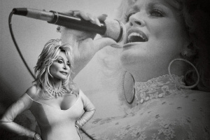 Country ikona Dolly Parton zveřejnila seznam hostů svého rockového alba – nechybí mezi nimi Brouci nebo Rob Halford