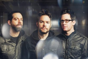 Poslechněte si: CHEVELLE – „Young Wicked“