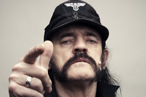 Podívejte se, jak netradičně vzdali Lemmymu hold v Norsku a ve Finsku