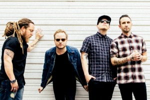 VIDEO: SHINEDOWN - „How Did You Love“