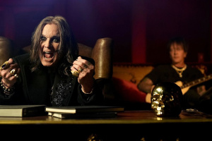 Billy Morrison a Ozzy Osbourne představují společný singl s všeříkajícím názvem „Crack Cocaine“