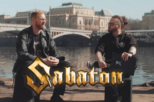 Metalshop TV feat. Spark: Tomáš zasvěcuje Koreje do tvorby SABATON
