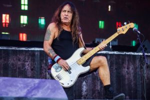 „Lidem z nahrávací studia jsme řekli, ať vypadnou!“ Steve Harris vysvětluje, jak si IRON MAIDEN hlídají svou tvůrčí svobodu