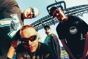 Polská hardcorová banda HEADUP vydává nové album „Antifragile“