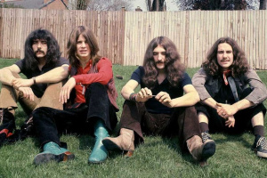 Je libo BLACK SABBATH na kotoučových páscích?