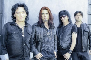 Velký návrat glamrockové legendy: AUTOGRAPH chystají nové album