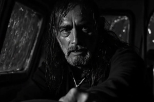 Kormidelník Rick Hunolt avizuje druhé album DIEHUMANE výpravným klipem