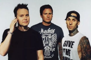 Baskytarista BLINK-182 bojuje s rakovinou