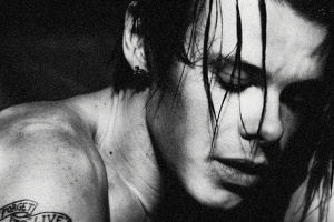 Yungblud nepolevuje: zítra vydá pokračování své veleúspěšné desky „Idols“