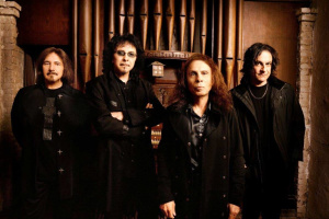 HEAVEN & HELL: Poslední kapitola Ronnieho Jamese Dia vyjde v luxusním boxu. Objednávejte na Sparkshopu! 