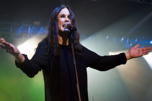 Ozzy Osbourne stihl před odchodem nahrát tajné písně. Byly stvořeny pro „specifický důvod“, říká producent Andrew Watt