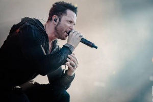 Tommy Karevik o své cestě s KAMELOT: „Nechtěl jsem nikoho nahradit.“ 