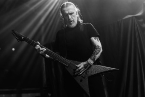 Kytarista PARADISE LOST Greg Mackintosh mírní obavy fanoušků