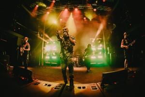 Foto: SaSaZu ovládli KILLSWITCH ENGAGE a FIT FOR AN AUTOPSY