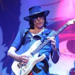 steve_vai_5