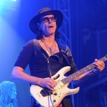 steve_vai_16