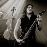RDK_3327_Tarja