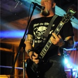 20-Billy_Club