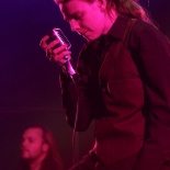 03 AMORAL 20