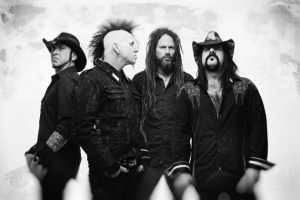 VIDEO: HELLYEAH - „Hush“