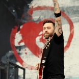 Rise Against 01