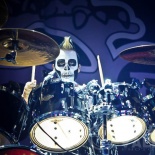 Five_Finger_Death_Punch (13)