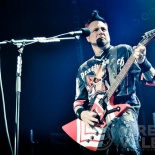 Five_Finger_Death_Punch (5)
