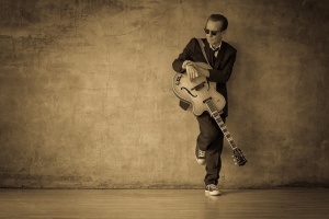Poslechněte si: GRAHAM BONNET BAND - „My Kingdom Come“