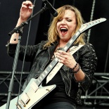 15 HALESTORM