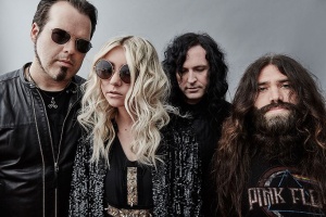 VIDEO: THE PRETTY RECKLESS - „Take Me Down“