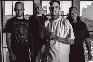 Deathcore na pondělní ráno: EMMURE