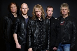 Poslechněte si nové album heavymetalových veteránů DIAMOND HEAD