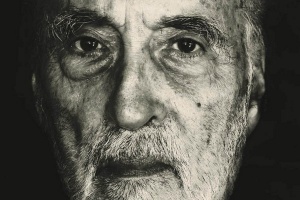 Zemřela ikona stříbrného plátna Christopher Lee – hrabě Drákula, Saruman, Scaramanga...