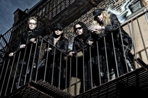 Poslechněte si titulní kousek nového alba STRYPER „Fallen“