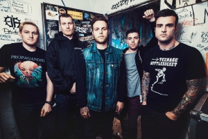 STICK TO YOUR GUNS protestují proti ropovodu v Severní Dakotě