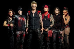 Poslechněte si celé nové album SIXX: A.M. „Prayers for the Damned“