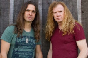 K MEGADETH se přidal kytarista Kiko Loureiro z ANGRY