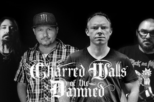 Bubeník Richard Christy vám ukáže, jak zahrát novinku „My Eyes“ od CHARRED WALLS OF THE DAMNED