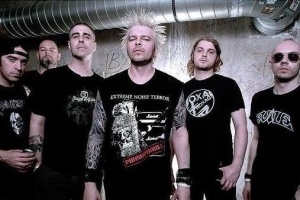 Poslechněte si stream nového alba EXTREME NOISE TERROR 