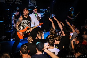 The Mosh Lives Tour - 24.4.2013, Brno, Favál