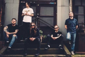 WHILE SHE SLEEPS, CANCER BATS - 12. 4. 2015, Praha, Lucerna Music Bar