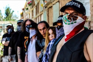 Poslechněte si: BRUJERIA – „Bruja“