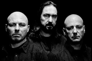 Kultovní CORONER vydají po téměř čtvrt století nové album