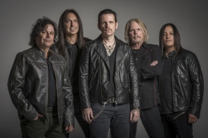 BLACK STAR RIDERS: Oheň, který neuhasíš