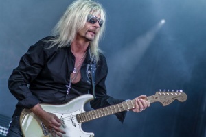 AXEL RUDI PELL ft. BONNIE TYLER