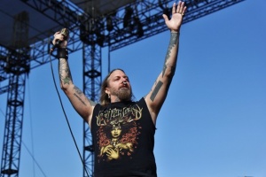 Dez Fafara hodlá do setlistu DEVILDRIVER zařadit i písně COAL CHAMBER