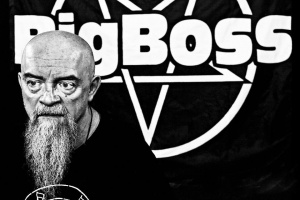 BigBoss představuje nový singl a skáče z letadla