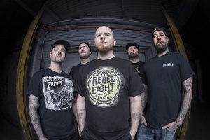 Rozhýbejte se s HATEBREED