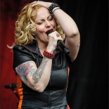 RDK_2680_Anneke_van_Giersbergens_VUUR